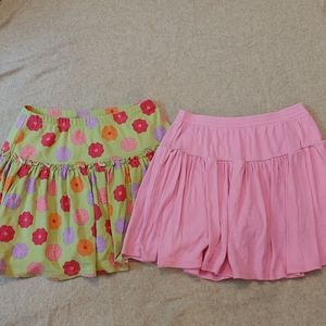 2 Gymboree skorts
